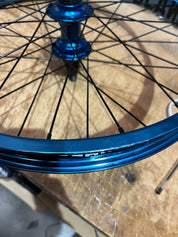 Blank Compound XL rear wheel