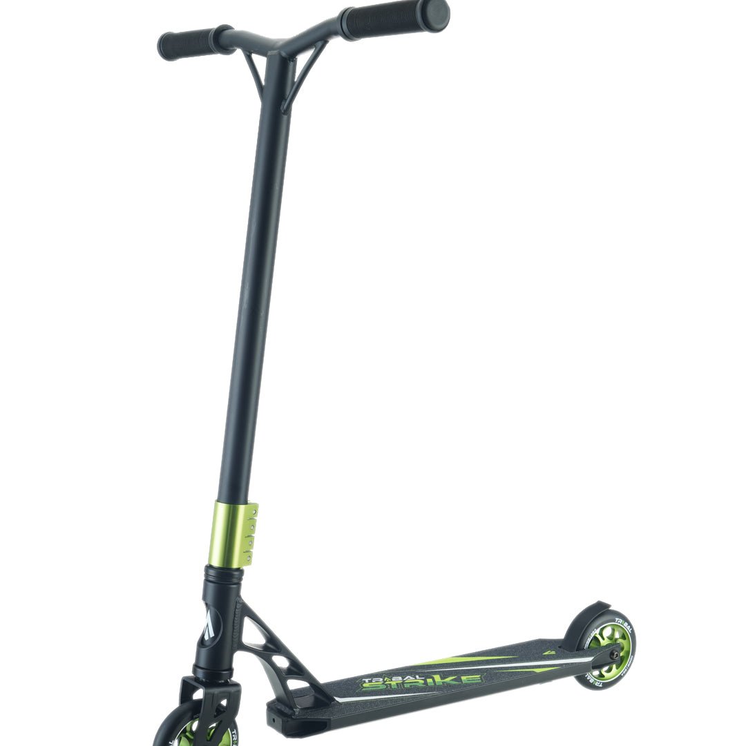 Scooter--strike-green-main-front45.jpg