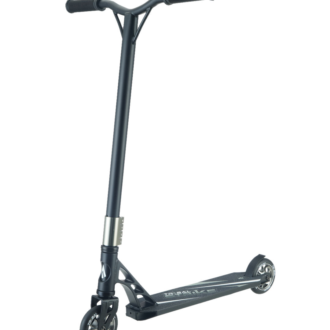 Scooter--strik-grey--main.jpg