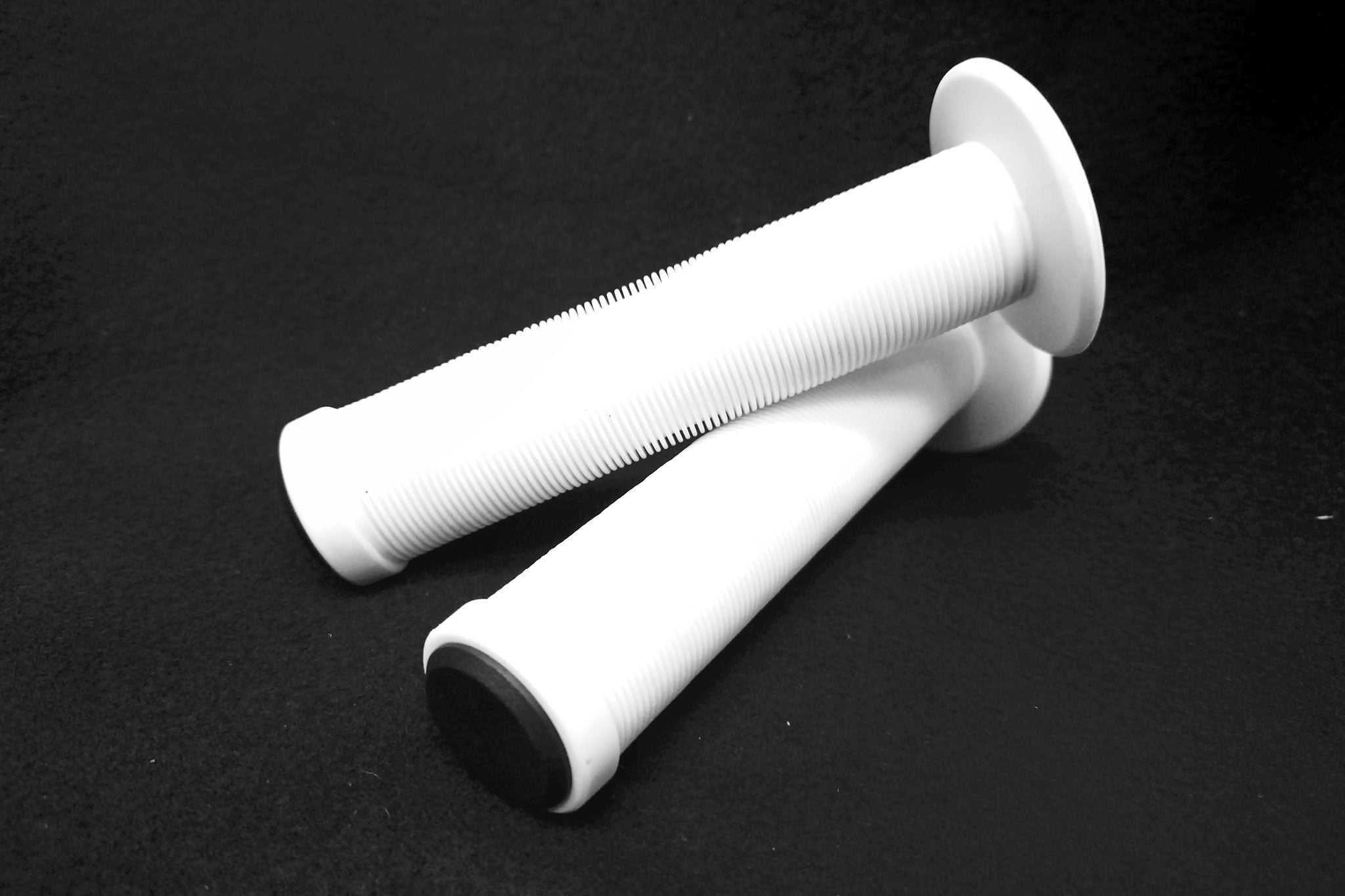 Tribal BMX Grips - White
